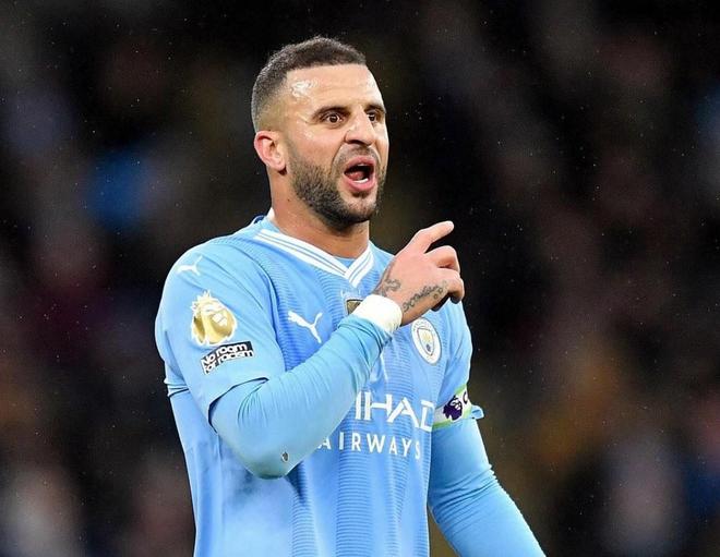 演员潘粤明批评国安：越南也输，你们真行（潘粤明怒批国安：连越南都输，真让人无语）