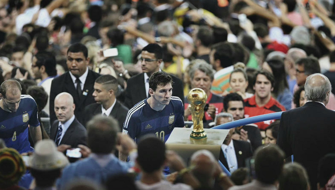 篮球勇士明星球员连续得分20+（勇士队核心连场砍下20+分）