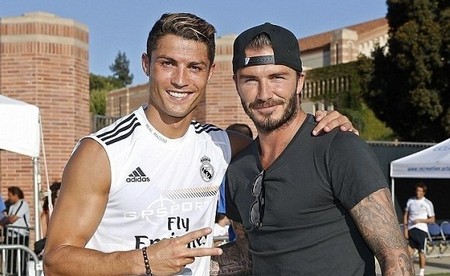 广东一夜3消息！杜锋吃徐杰醋，张皓嘉被彻底放弃，麦考尔复出（广东队一夜三讯：杜锋对徐杰生醋意，张皓嘉遭彻底弃用，麦考尔完成复出）