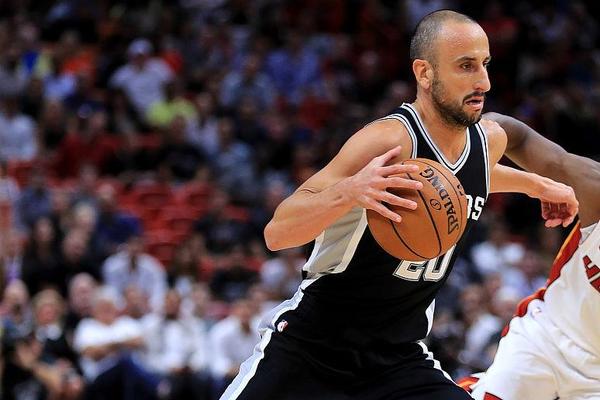 记者：罗马联系法比奥-席尔瓦团队，但若吉拉西离队他将留下（名记：罗马已接洽法比奥-席尔瓦团队，若吉拉西离开，席尔瓦将选择留队）