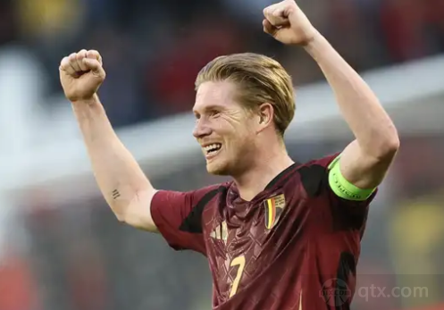 NBA最佳阵容公布：字母哥入选,（NBA最佳阵容出炉，字母哥成功入选）